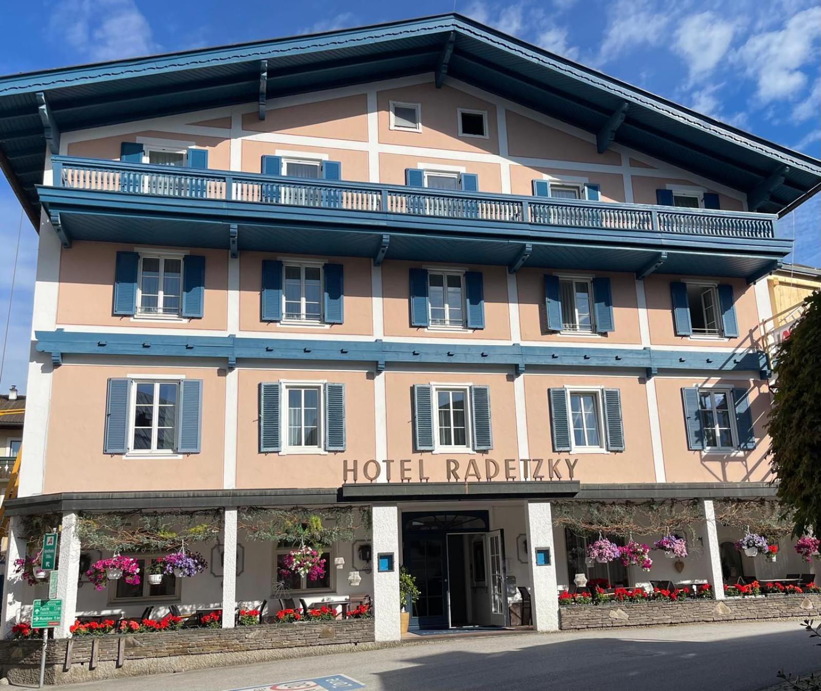 Hotel Radetzky Sankt Gilgen Exterior foto